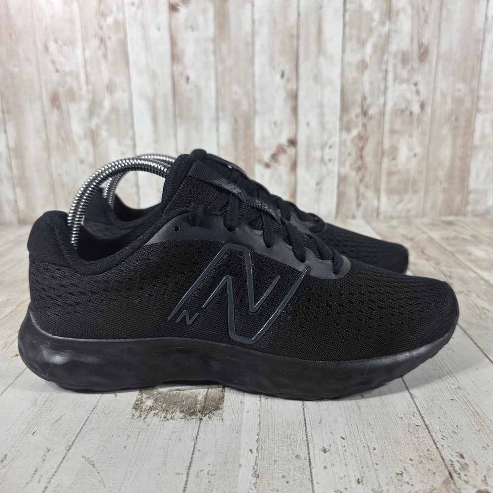 New Balance 520 v8 Black Running Shoes Womens 8.5 Sneakers W520BB8